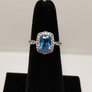 Art Deco 10k white gold blue & white topaz ring